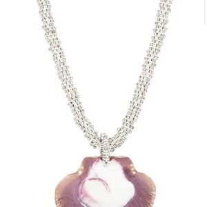 Islander Necklace in Shell & Silver
Julietta